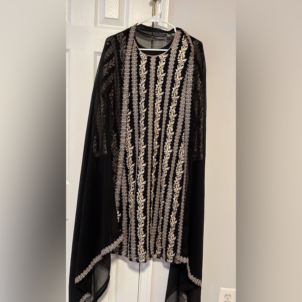3 Piece Punjabi  Suit (Medium)